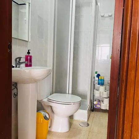 Privada Con Balcon Alloggio in famiglia *